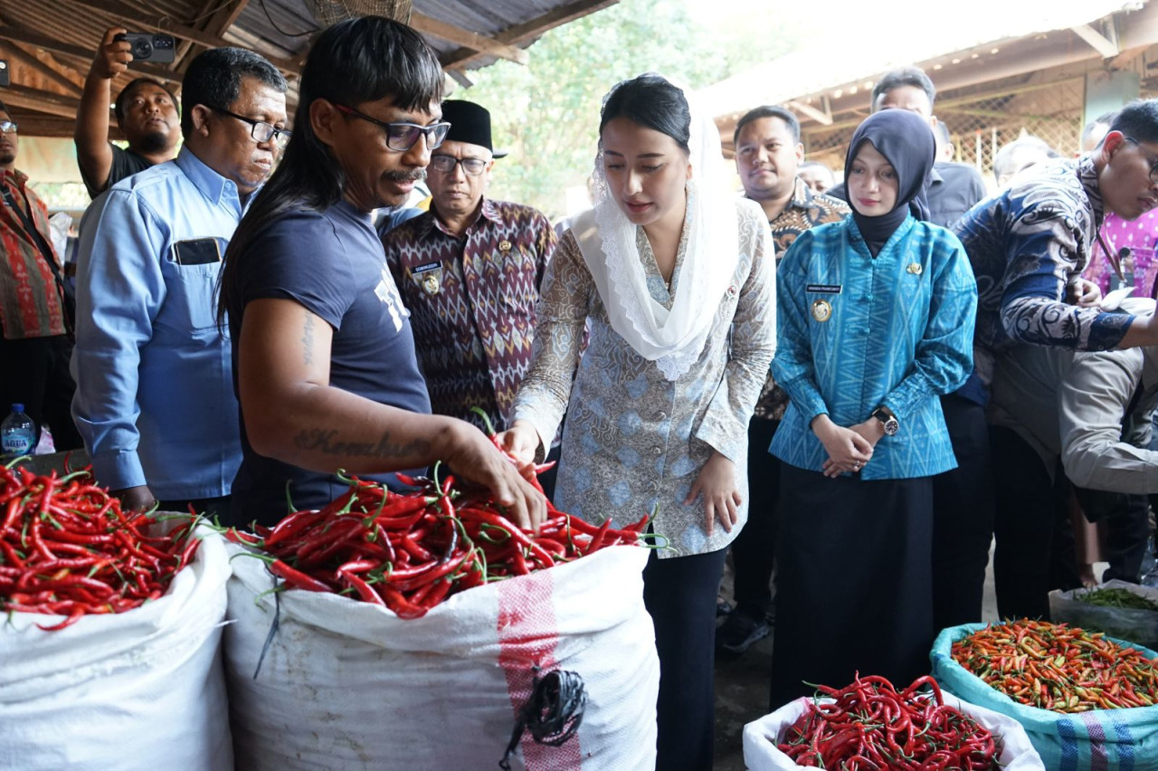 Wamendag saat tinjau Pasar Grosir Ngronggo Kota Kediri. (Foto: Pemkot Kediri/jatimnow.com)