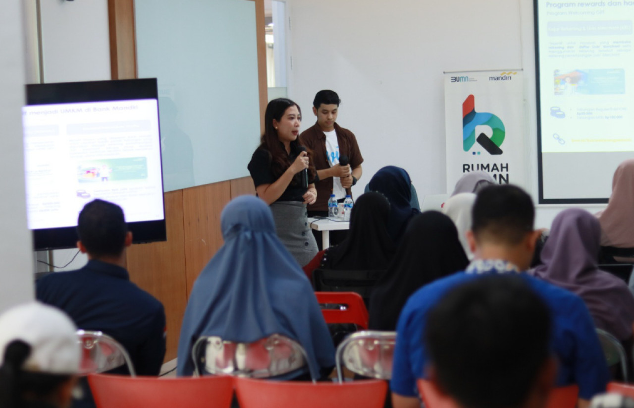 Keberhasilan Batik Al Warits tak lepas dari dukungan Rumah BUMN (RB) Surabaya. (Foto: Rumah BUMN for JatimNow.com