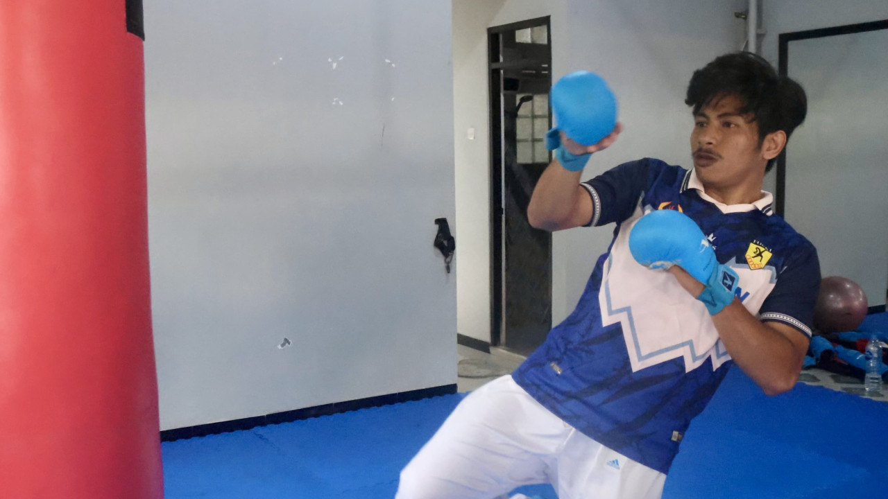 Kenalan dengan Randel Fredericky, Atlet Karate Kediri yang Akan Berlaga di Malaysia