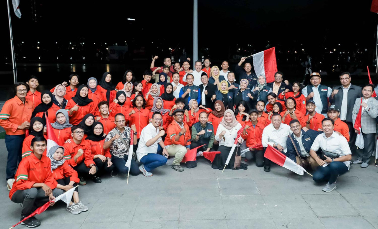 Sebanyak 25 anggota Unit Kegiatan Mahasiswa (UKM) Wanala (Mahasiswa Pecinta Alam) UNAIR siap mendaki Gunung Arjuno dalam Ekspedisi 80 Gunung. (Foto: Humas Unair)