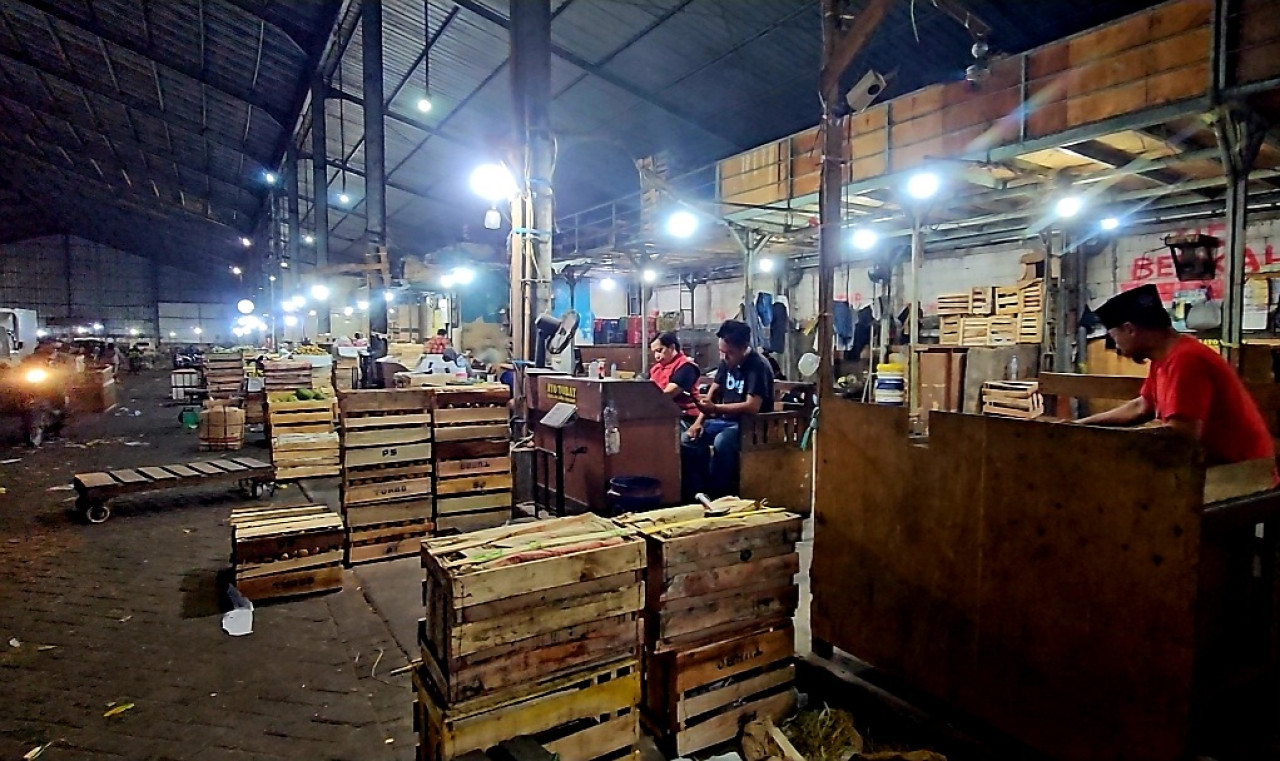 Suasana dalam area Pasar Tanjungsari Surabaya (dok.jatimnow.com)