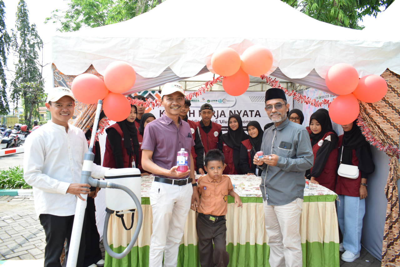 Gelar Karya Produk Inovasi Mahasiswa KKN Unisda Lamongan. (Foto: Adyad Ammy Iffansah/jatimnow.com)