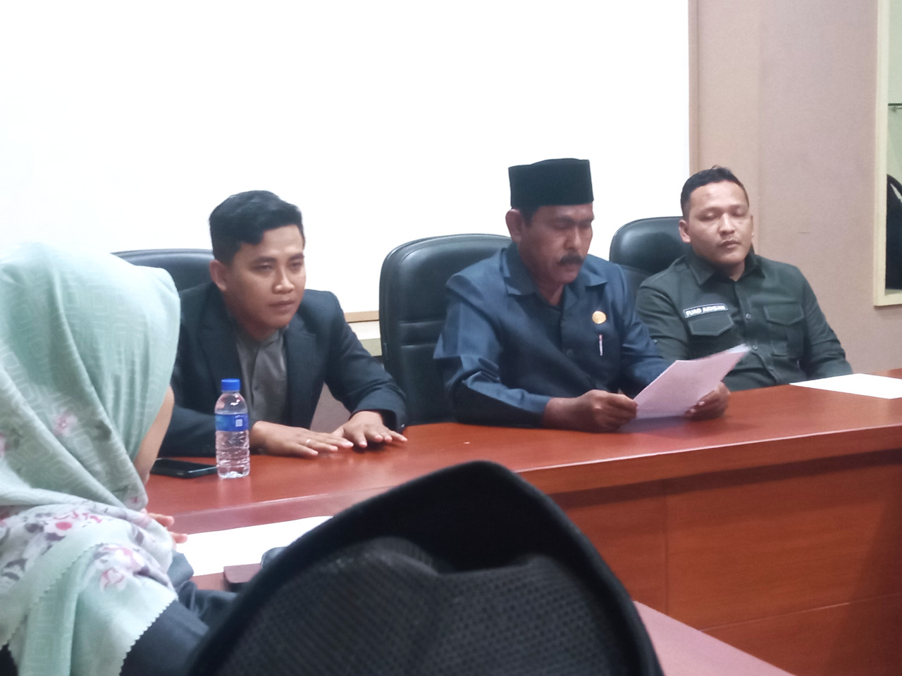 Foto: Fraksi PKB DPRD Jember saat press conference (Sugianto/jatimnow.com))