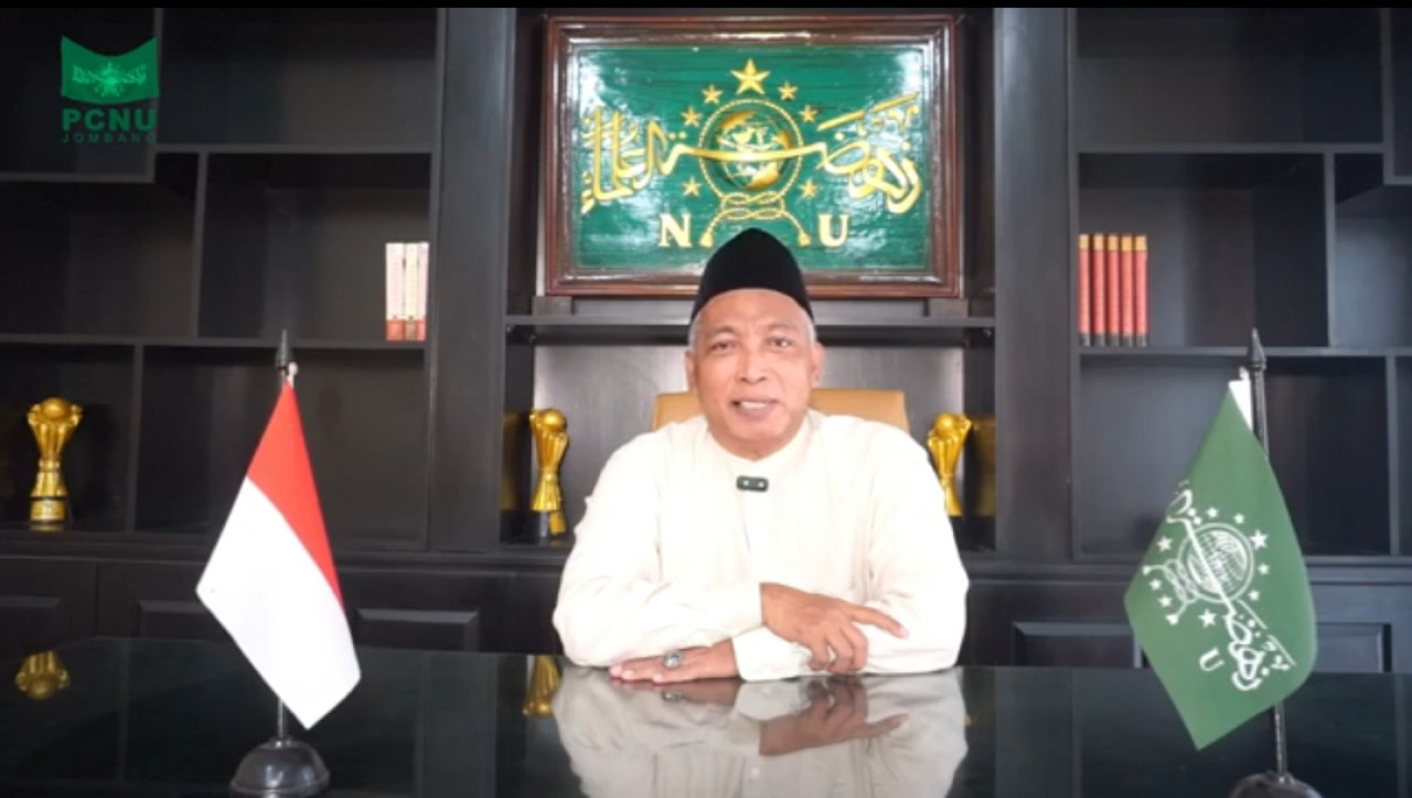 KH. Fahmi Amrullah Hadziq, Cucu KH. Hasyim Asy'ari, mengeluarkan pernyataan sikap di tengah demonstrasi Indonesia. (Foto/JatimNow.com)