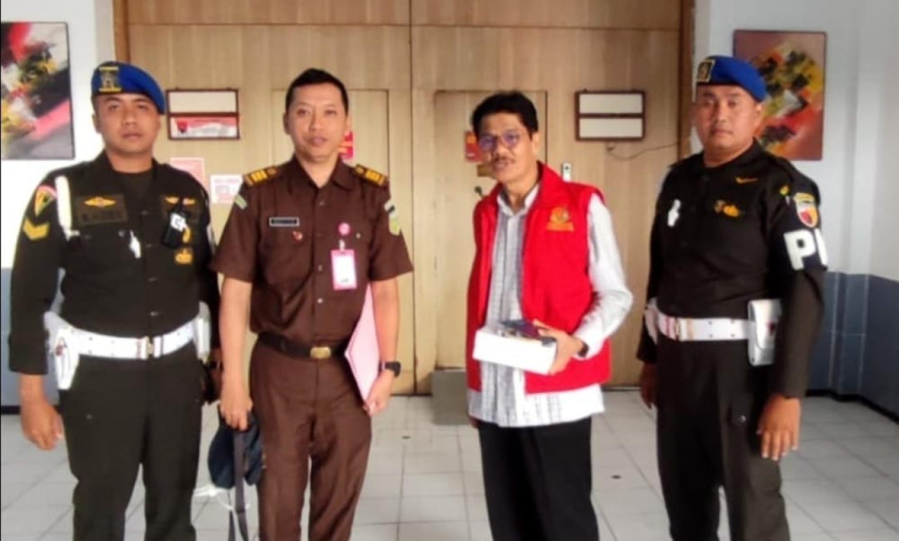 Mantan Kadindik Jatim Jadi Tersangka Korupsi Dana SMK Ratusan Miliar