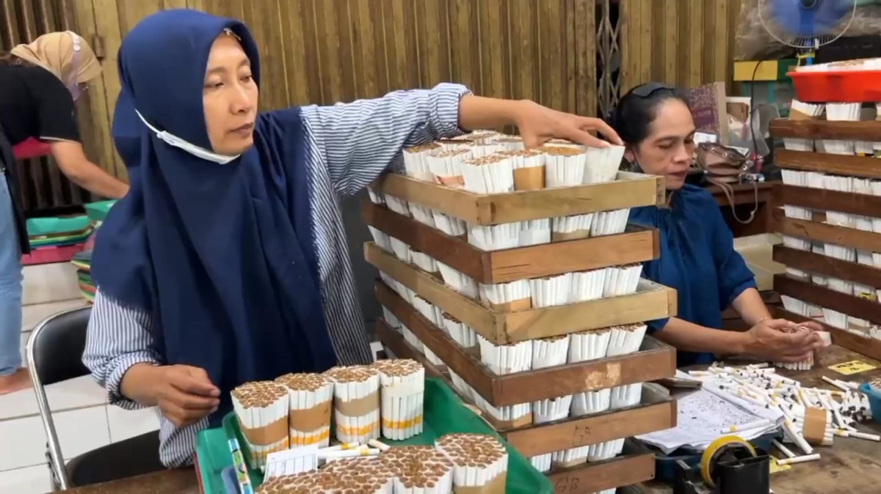 Saat Industri Rokok Nasional Melemah, Trenggalek Catat Pertumbuhan Positif