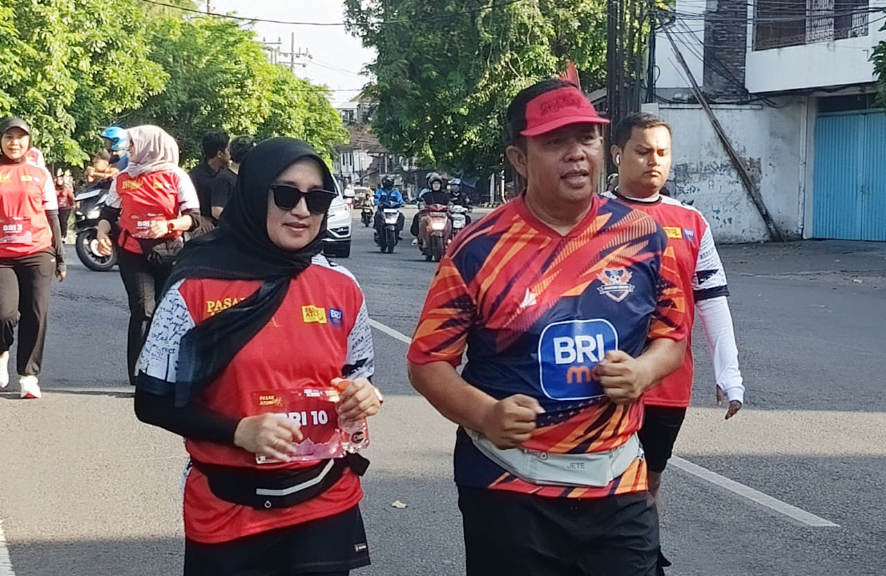 Pasar Atom Run 2025 yang digelar pada Minggu, 21 September 2025.  (Foto/JatimNow.com)