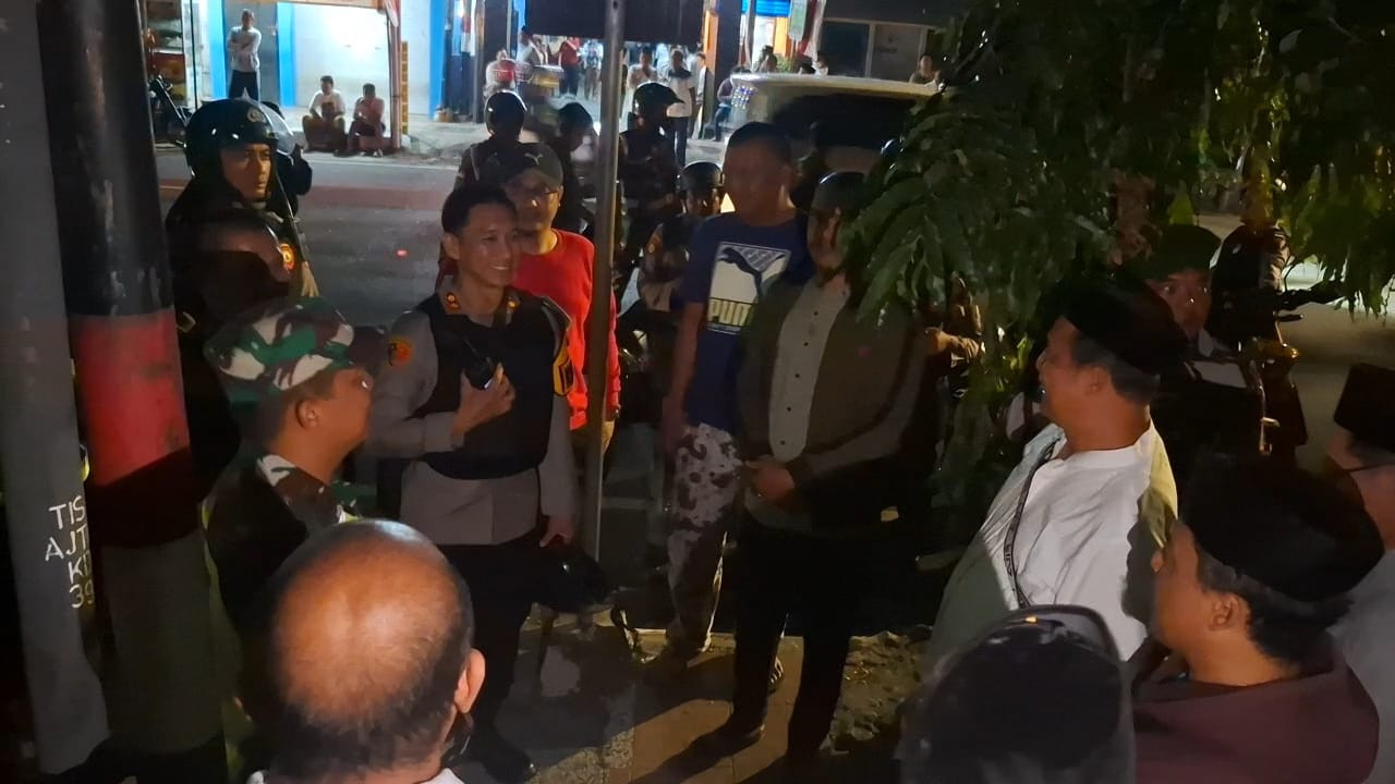 Foto: Kapolres Kediri Kota, AKBP Anggi Saputra Ibrahim saat memimpin patroli skala besar (Bramanta/jatimnow.com)