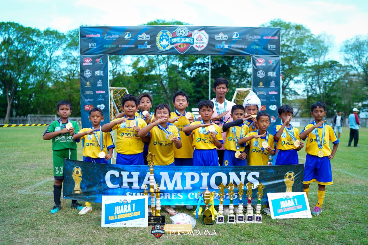 SSB Pelindo Surabaya KU-10 Sabet 2 Trofi Sindogres Cup 2025