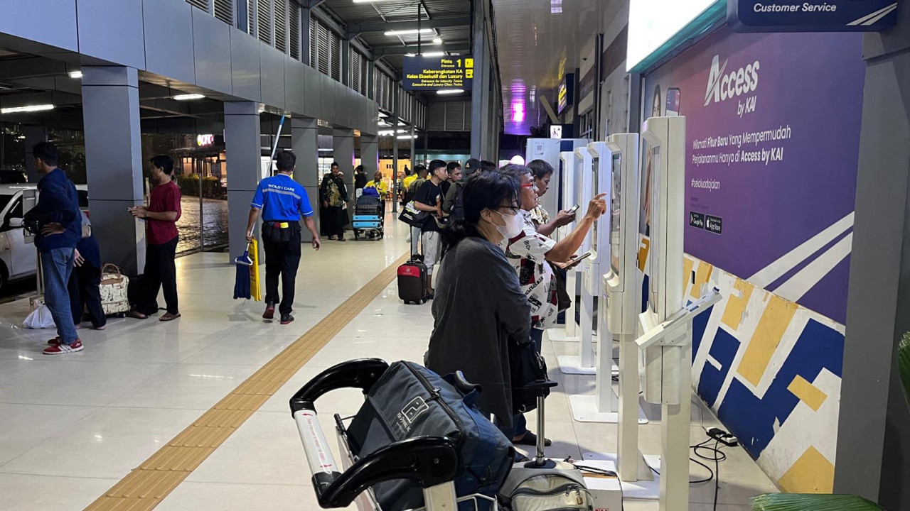 KAI Daop 8 Surabaya Rayakan HUT ke-80 dengan Promo Tiket Spesial