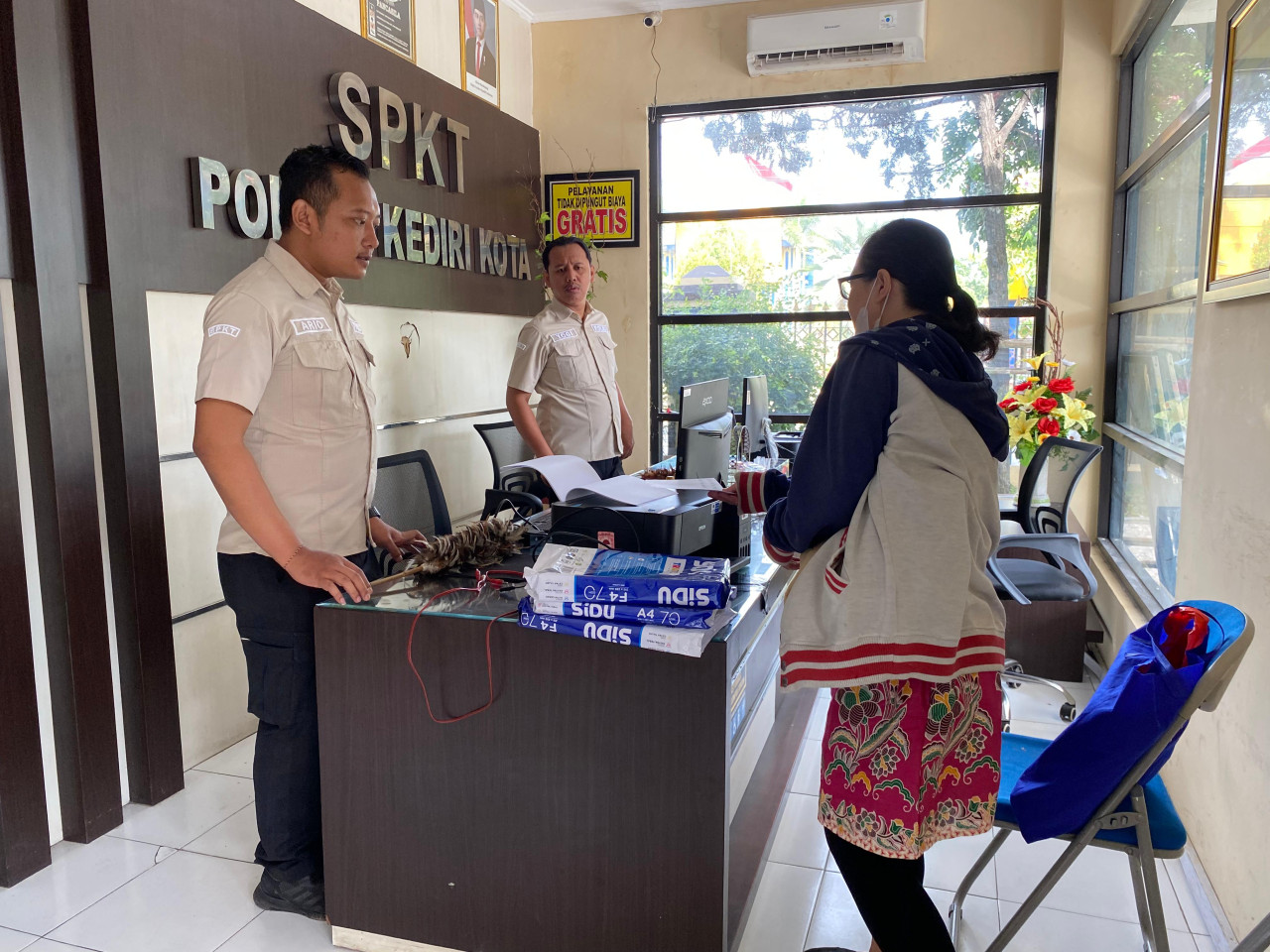 Pelayanan SPKT Polres Kediri Kota Kembali Normal Pasca Kerusuhan