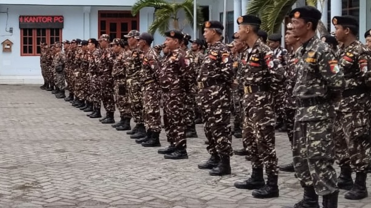 Apel siaga Banser Kediri. (Foto: Nanik for jatimnow.com)