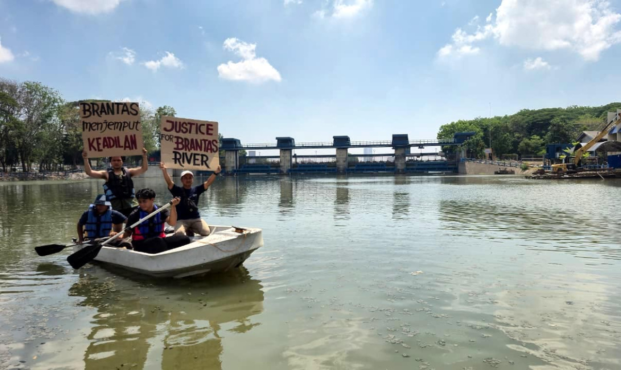 Wayahe Besuk Kali Brantas, Ecoton Serukan Pemulihan Sungai Tercemar