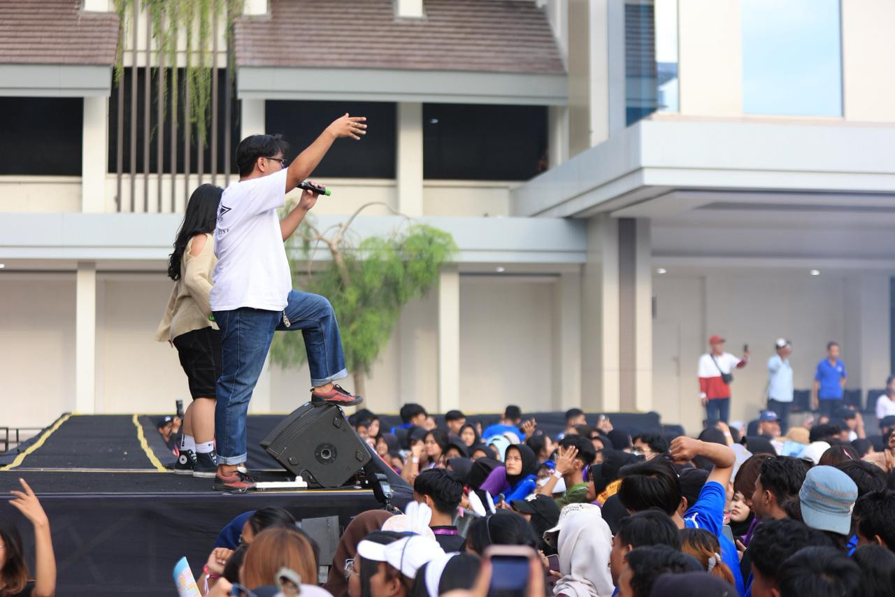 Kemeriahan Untag Surabaya Expo 2025 pada Sabtu, 4 Oktober 2025, di Lapangan Timur. (Foto/Humas Untag Surabaya)