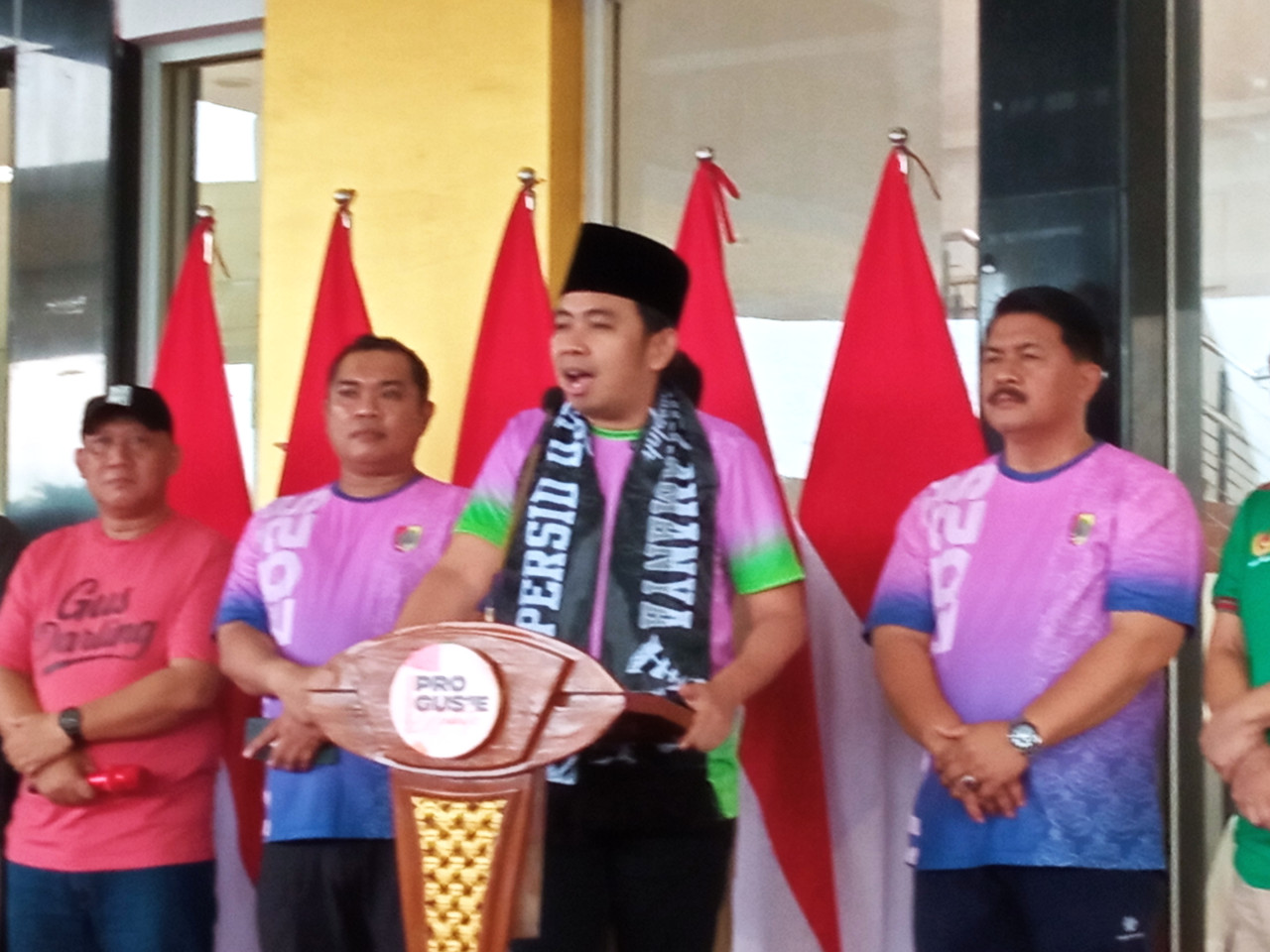 Gus Fawait Turun ke Masyarakat, Banyak Usulan Perbaikan Jalan dan Lampu