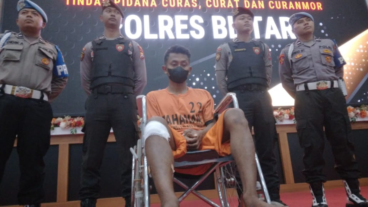 Foto: Pelaku begal di 18 TKP di Blitar ditangkap. (Polres Blitar/jatimnow.com)