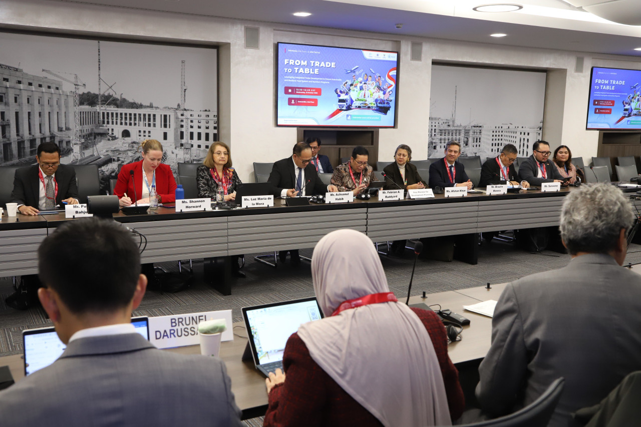 Forum The Sixteenth Session of the United Nations Conference on Trade and Development (UNCTAD 16) di Jenawa.