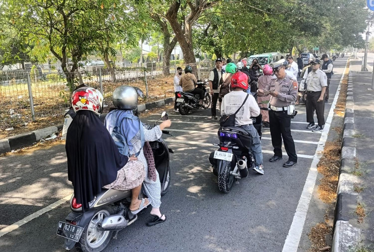 Operasi Pajak Kendaraan Bermotor di Surabaya, Penunggak Hanya Ditegur