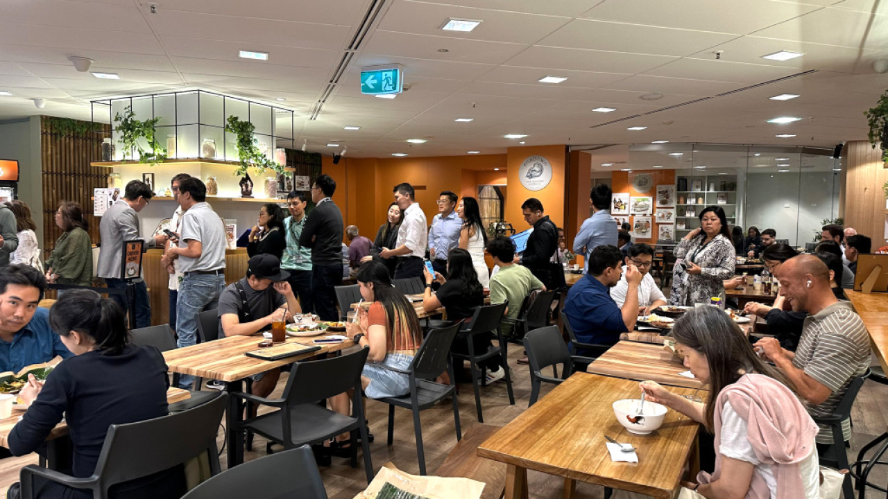 Pandawa menjadi tempat berkumpul yang ideal, bukan hanya untuk menikmati hidangan lezat, tetapi juga untuk mempererat tali persaudaraan. (Foto/Pandawa)