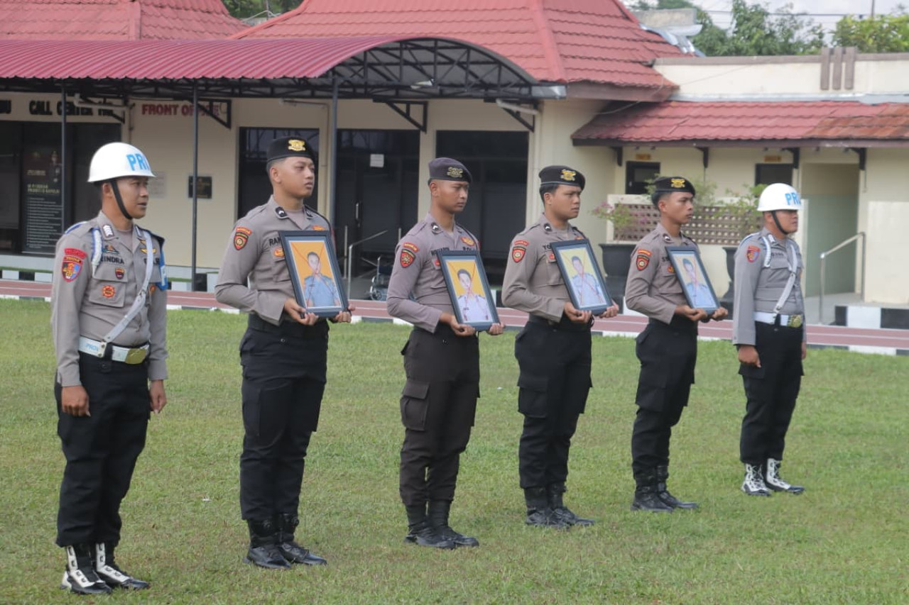 Langgar Disiplin, Empat Anggota Polres Blitar Diberhentikan Dengan Tidak Hormat