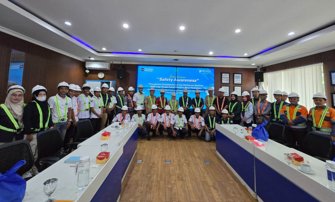 Pelabuhan Bengkulu Makin Aman, PTP Nonpetikemas Genjot K3 untuk TKBM