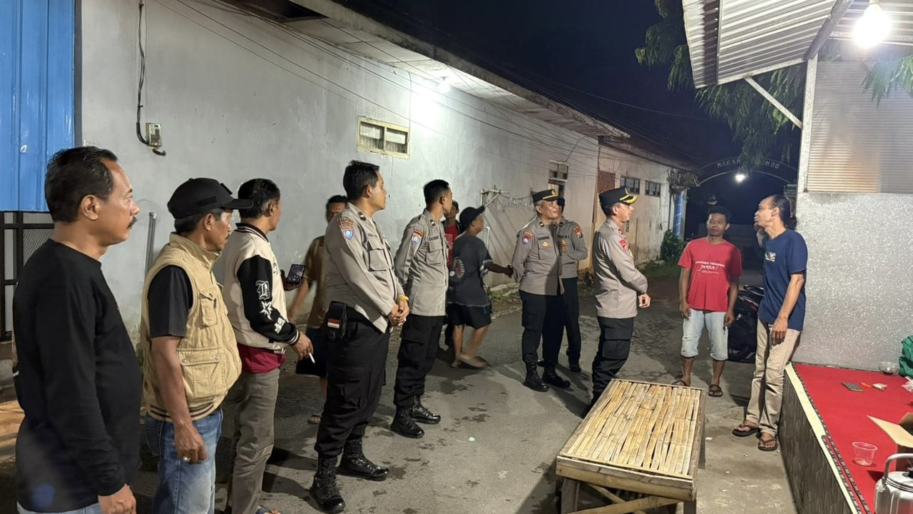 Sosialisasi Satkamling SIAP di Kaliombo. (Foto: Polres Kediri Kota/jatimnow.com)