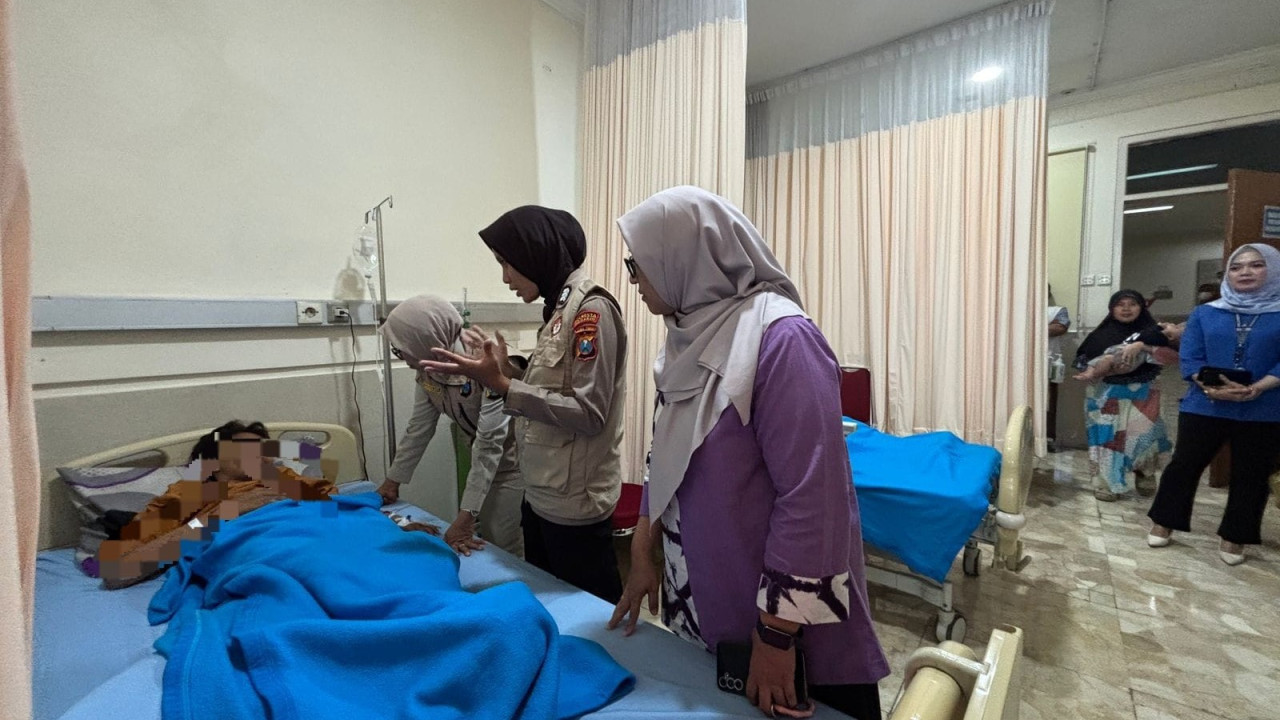 Trauma healing oleh Polda Jatim. (Foto: Humas Polda Jatim/jatimnow.com)