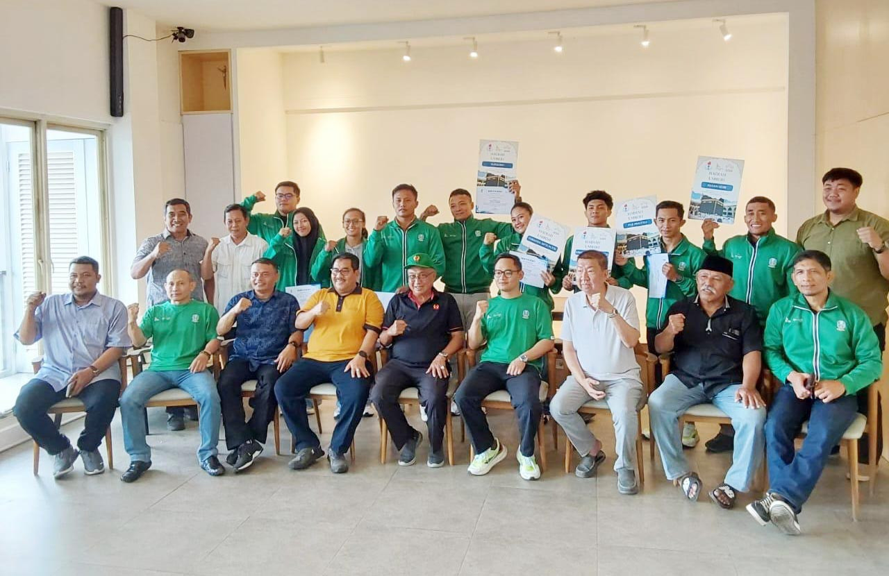 Acara seremonial sederhana yang digelar di Surabaya pada Minggu (26/10) ini turut dihadiri perwakilan dari Komite Olahraga Nasional Indonesia (KONI) Jatim. (Foto: PGSI for JatimNow.com)