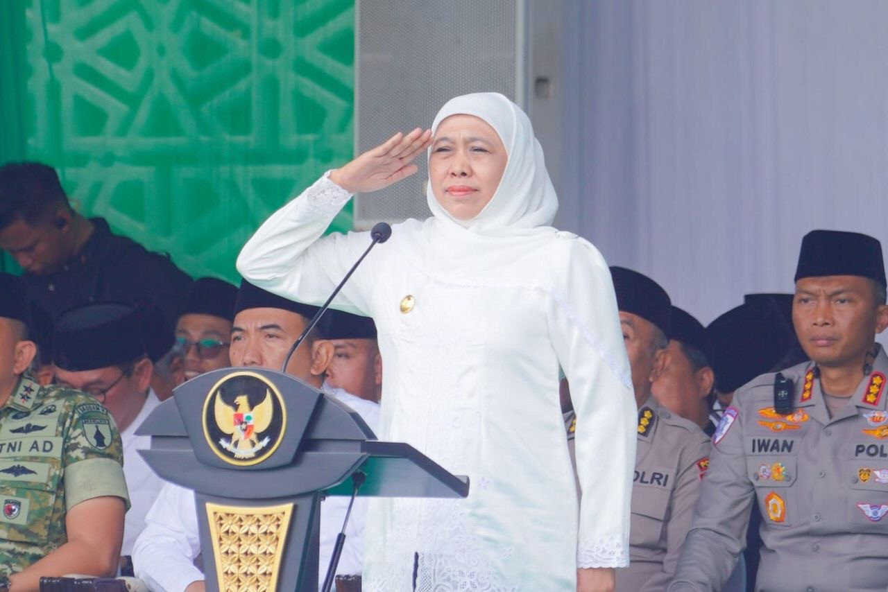 Gubernur Khofifah Apresiasi Dedikasi 345 Ribu Guru Jatim di Hari Guru Nasional