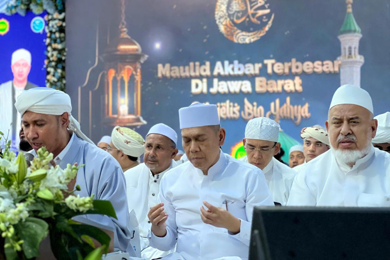 Adies Kadir kembali aktif menghadiri berbagai kegiatan sosial, keagamaan, dan kemasyarakatan. (Foto/jatimnow.com)