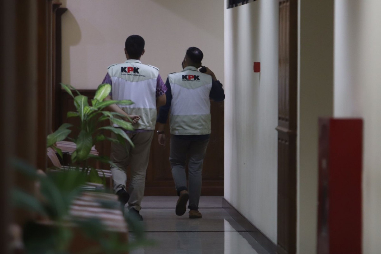 Bupati Ponorogo Ditangkap KPK?