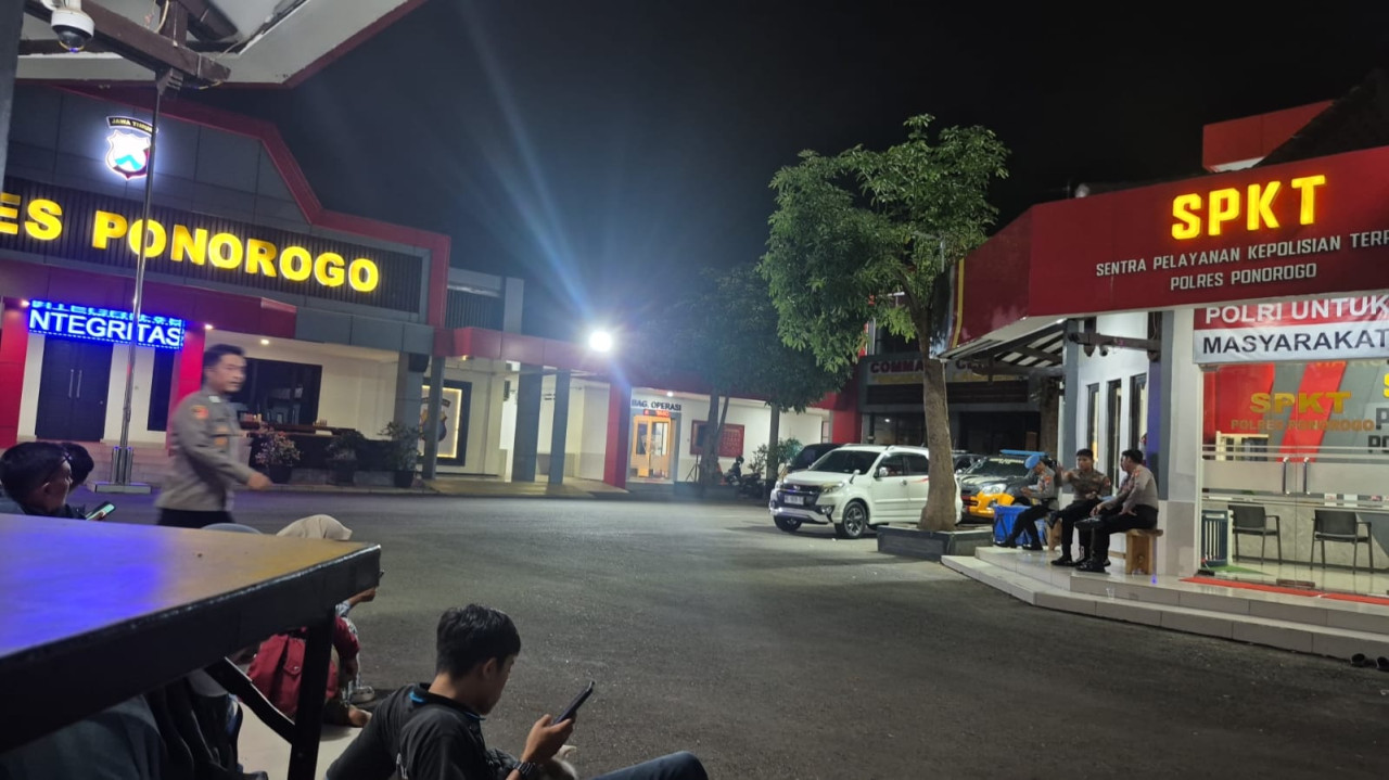 Melacak Keberadaan Bupati Ponorogo Usai OTT KPK