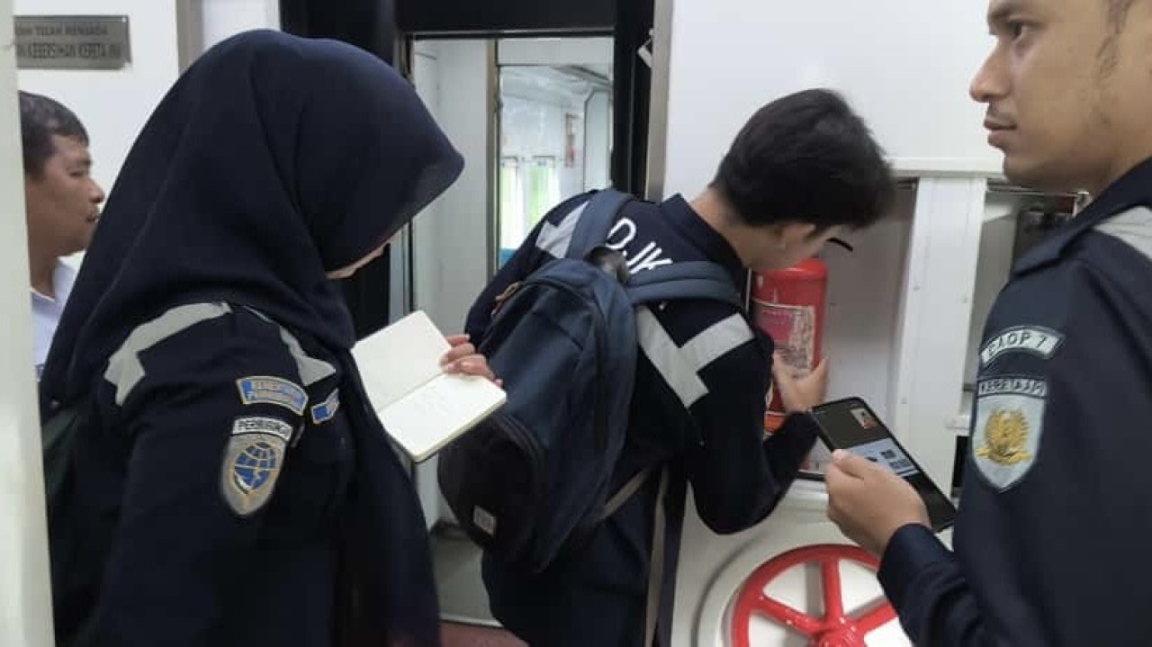 KAI Daop 7 Madiun Bersama DJKA Gelar Ramp Check Jelang Angkutan Nataru