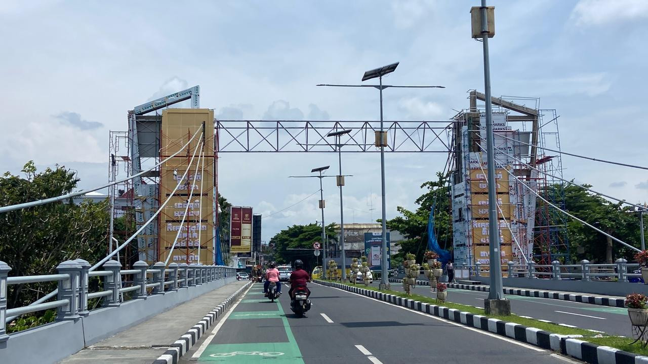 Potret terbaru Jembatan Brawijaya Kota Kediri. (Foto: Yanuar Dedy/jatimnow.com)