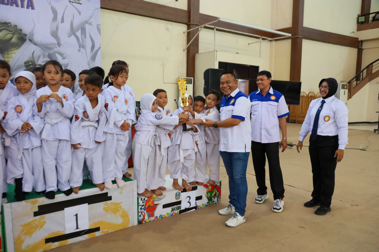 560 Atlet Ju Jitsu Berlomba Piala KONI Surabaya 2025, Target Porprov
