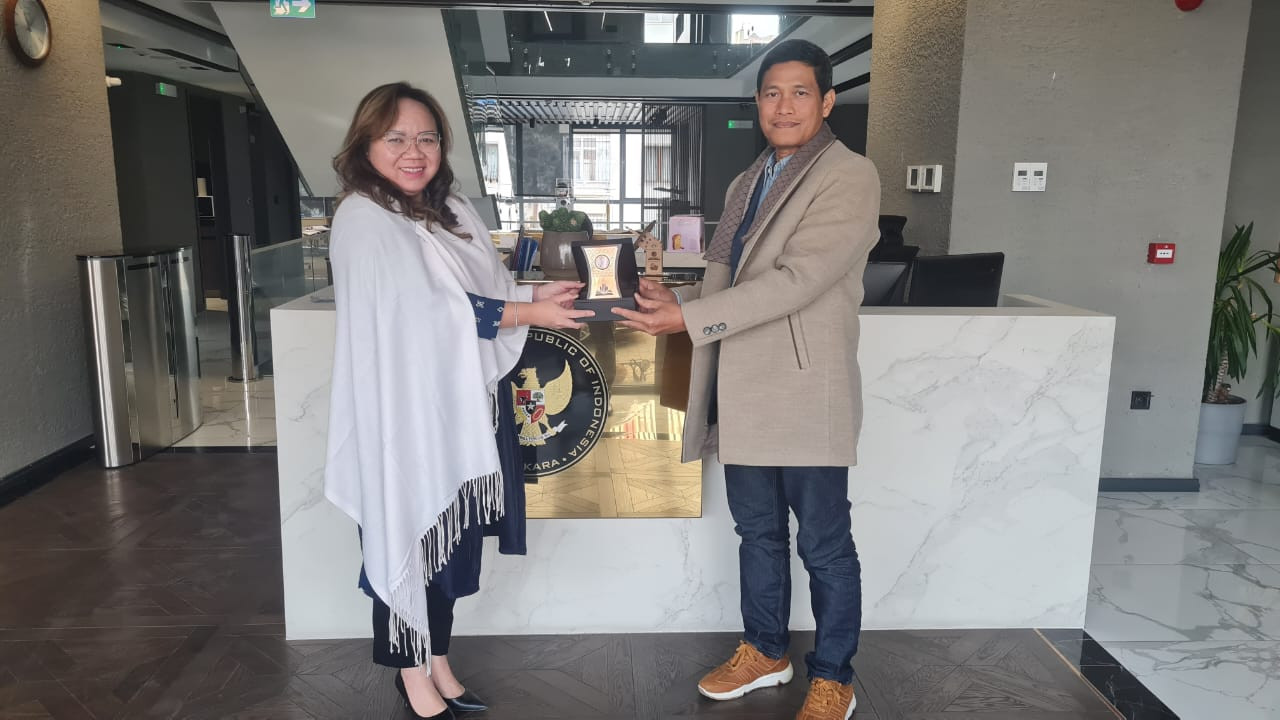 Jajaki Kolaborasi Riset, UIN KHAS Jember Kunjungi KBRI Ankara Turki