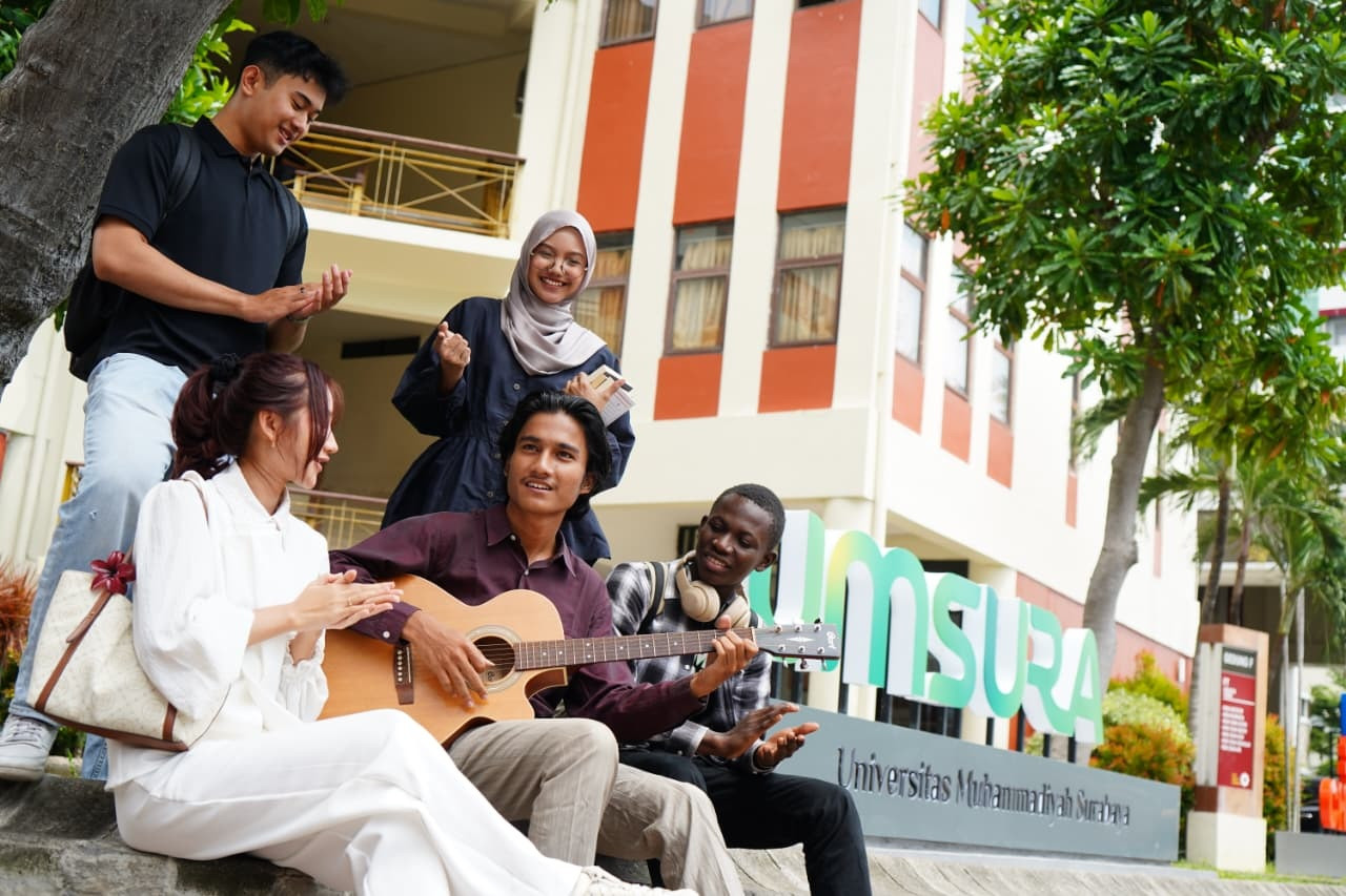 Kuliah Gratis di Surabaya, UMSURA Buka 14 Beasiswa, Ada Jalur Influencer!