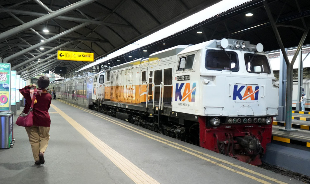 KAI Daop 8 Tambah Jadwal Kereta Januari 2026, Cek Rute Favoritnya