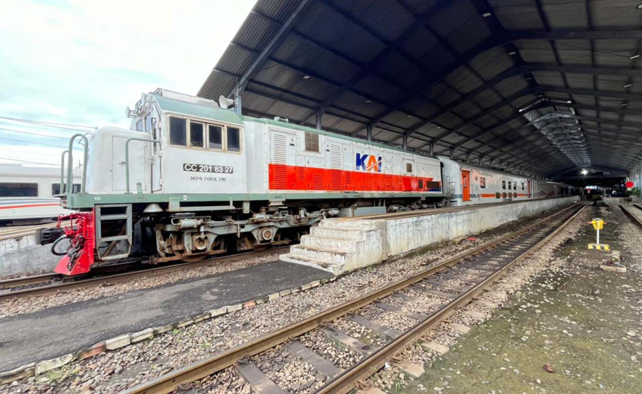 KAI Daop 8 Surabaya jaga ketepatan waktu KA di tengah lonjakan penumpang libur Isra Mikraj. (Foto: Humas KAI/jatimnow.com)