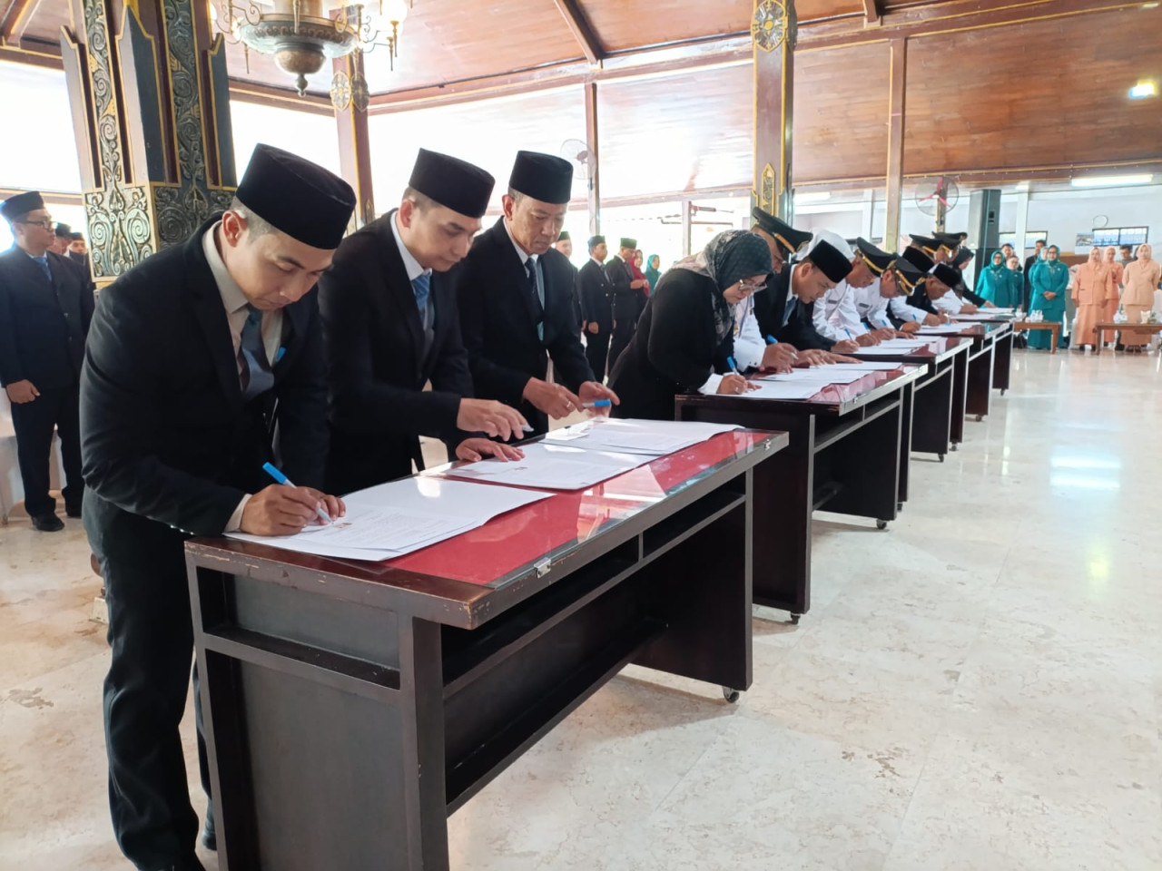 Foto: Pelantian pejabat di lingkup Pemkab Tulungagung yang dilakukan beberapa waktu lalu. (Bramanta/jatimnow.com)