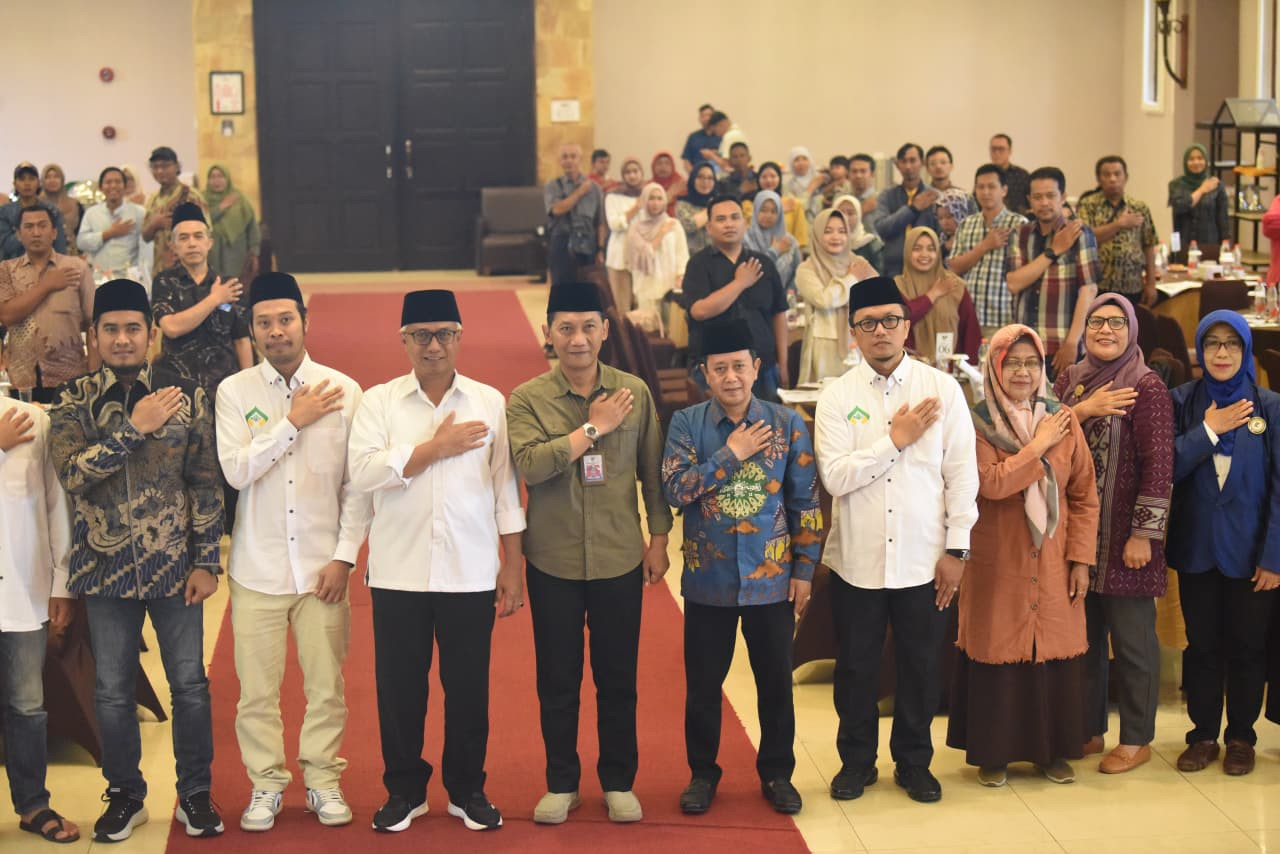 Foto: Wakil Wali Kota Kediri Qowimuddin saat hadir dalam RAT Tahun Buku 2025 Koperasi Simpan Pinjam dan Pembiayaan Syariah (KSPPS) BMT NU Kota Kediri. (Prokopim/jatimnow.com)