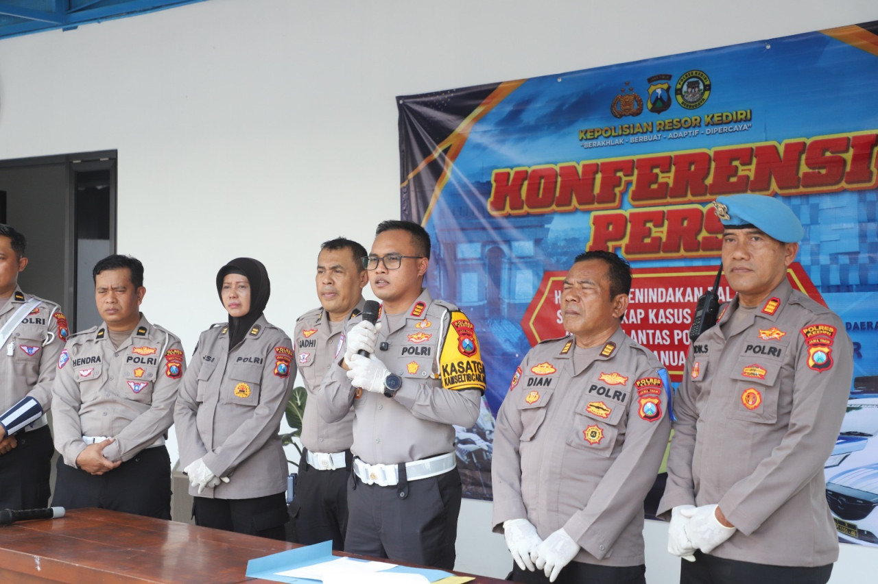 Kasat Lantas Polres Kediri, AKP Mega Satriatama. (Foto: Polres Kediri/jatimnow.com)