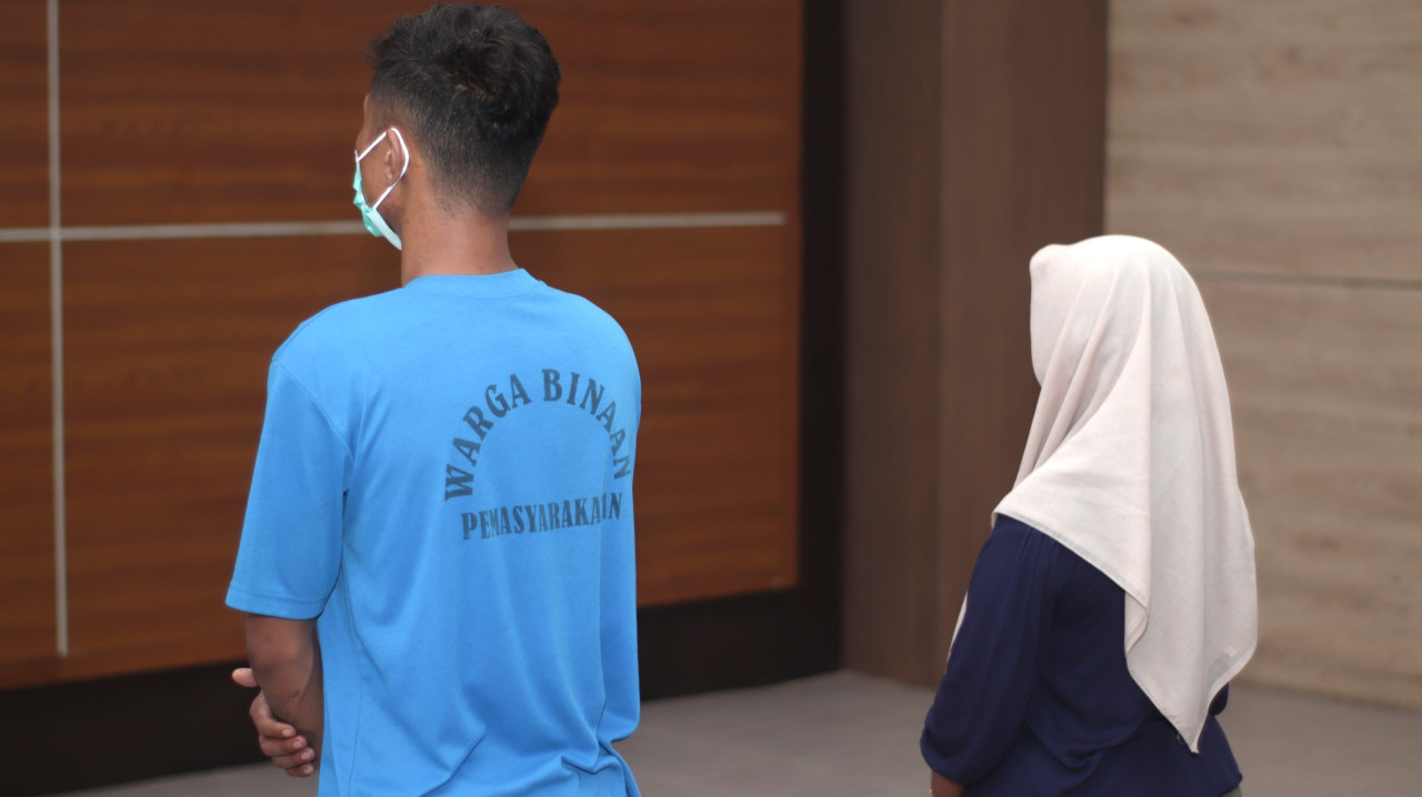 Suami istri pelaku penyelundupan sabu di Lapas Kediri. (Foto: Lapas Kediri/jatimnow.com)