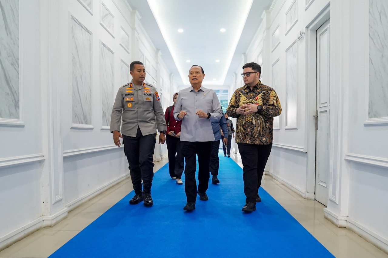 Bupati Kediri Hanindhito Himawan Pramana menghadiri sosialisasi Mahkamah Kehormatan Dewan (MKD) DPRI RI. (Foto: Pemkab Kediri/jatimnow.com)