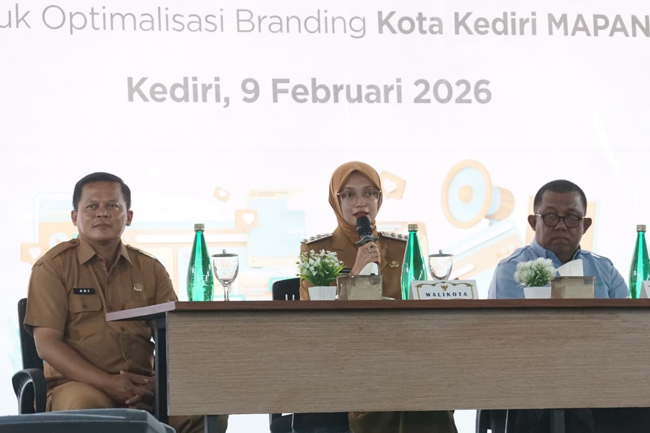 Mbak Vinanda saat membuka Bimbingan Teknis (Bimtek) Pengelolaan Media Sosial untuk Optimalisasi Branding Kota Kediri MAPAN. (Foto: Pemkot Kediri/jatimnow.com)
