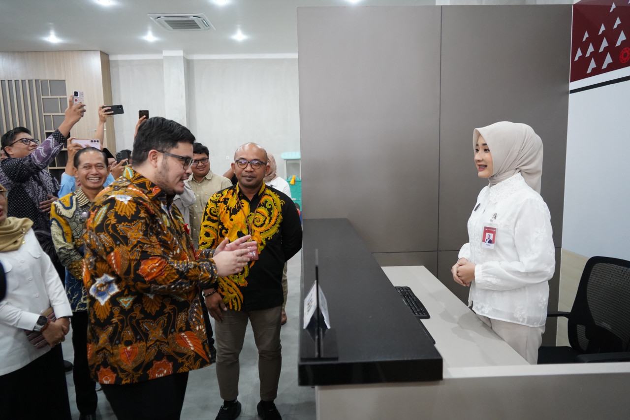 Bupati Kediri Hanindhito Himawan Pramana saat peresmian MPP. (Foto: Pemkab Kediri/jatimnow.com)