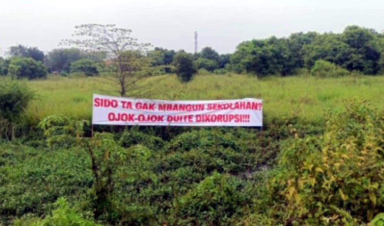 Skandal Lahan SMKN Prambon, Dugaan Mafia Tanah Sidoarjo Dilaporkan ke KPK