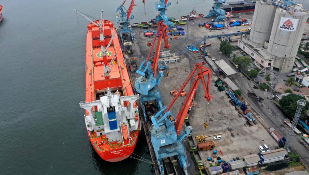 PT Pelabuhan Tanjung Priok meraih Gold Award di LCAP Vision Awards 2024/25, membuktikan transparansi dan tata kelola perusahaan diakui secara global. (Foto: PTP Nonpetikemas/jatimnow.com)