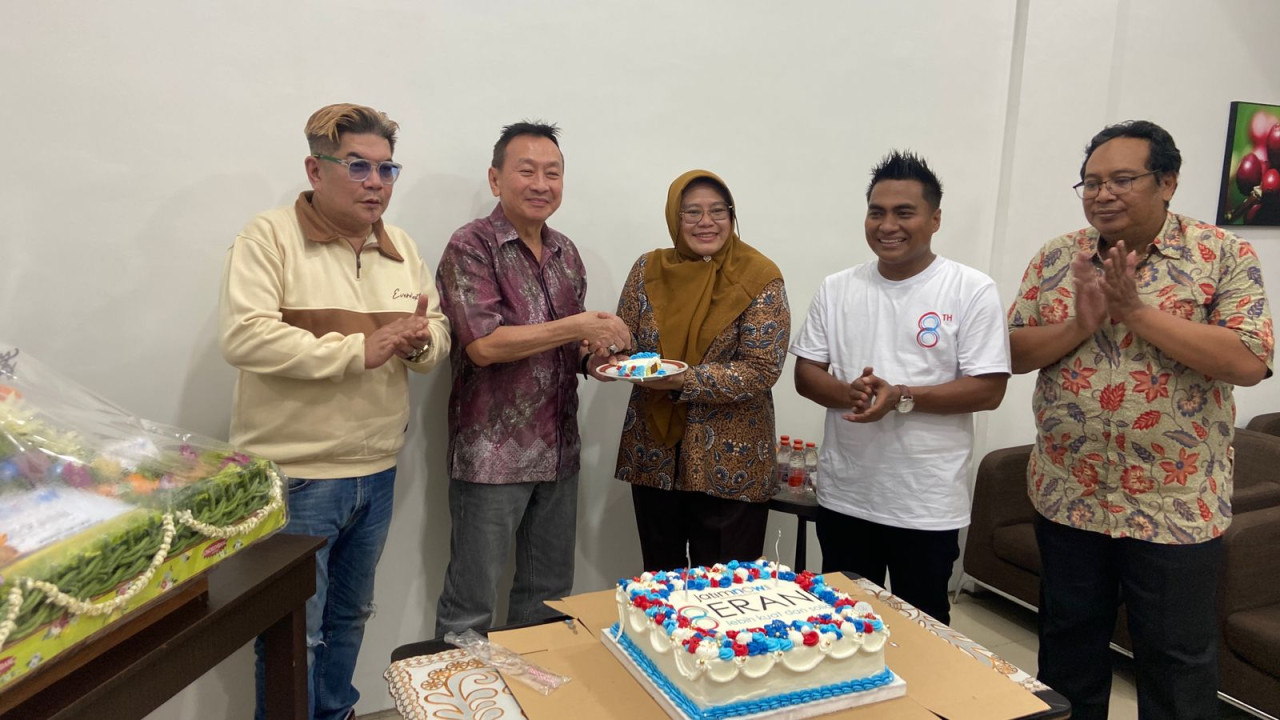 Kepala Dinas Komunikasi dan Informatika (Kominfo) Jawa Timur, Sherlita Ratna Dewi Agustin saat hadir dalam acara HUT ke-8 jatimnow.com. (Foto: Yanuar Dedy/jatimnow.com)