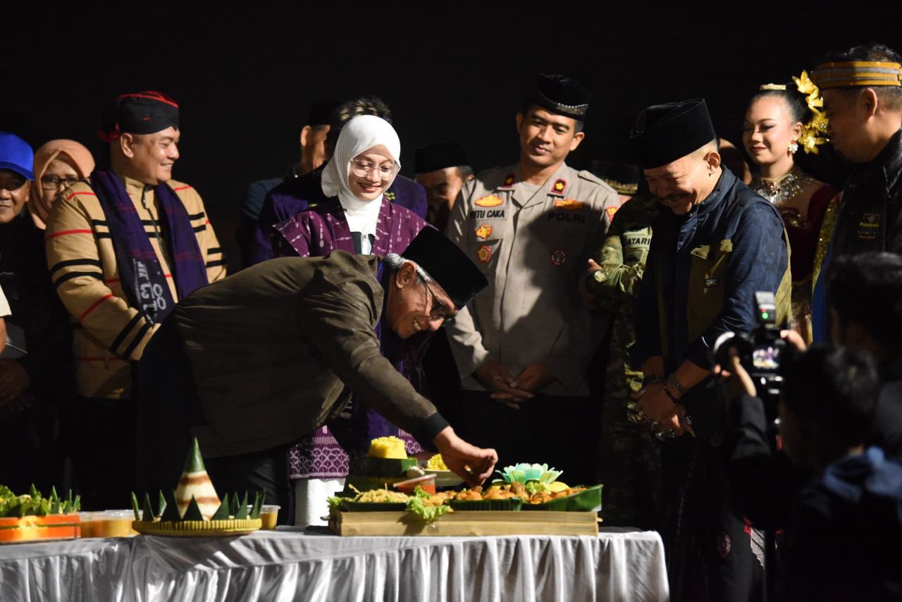 Rayakan 157 Tahun Jembatan Lama Kediri, Mbak Vinanda Ajak Warga Rawat Warisan Sejarah